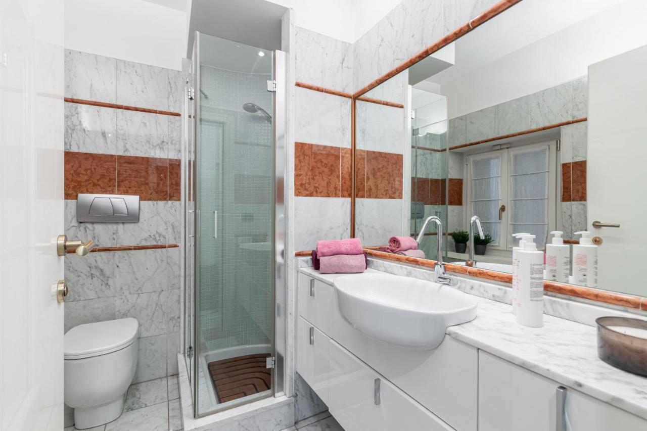 Central Pop House Vicino A Piazza San Carlo Турин Экстерьер фото